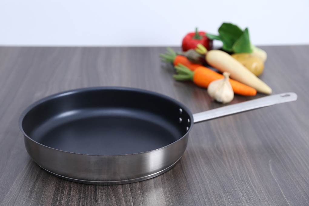 Chảo chống dính an toàn hiện nay: chảo inox