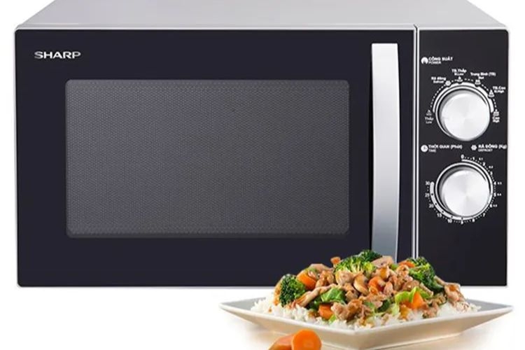 Lò vi sóng là dòng thiết bị gia đình tiện lợi