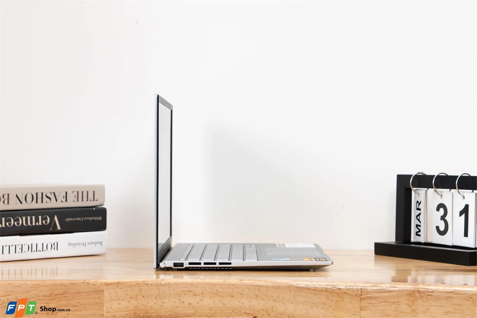 Asus Zenbook UX3402VA
