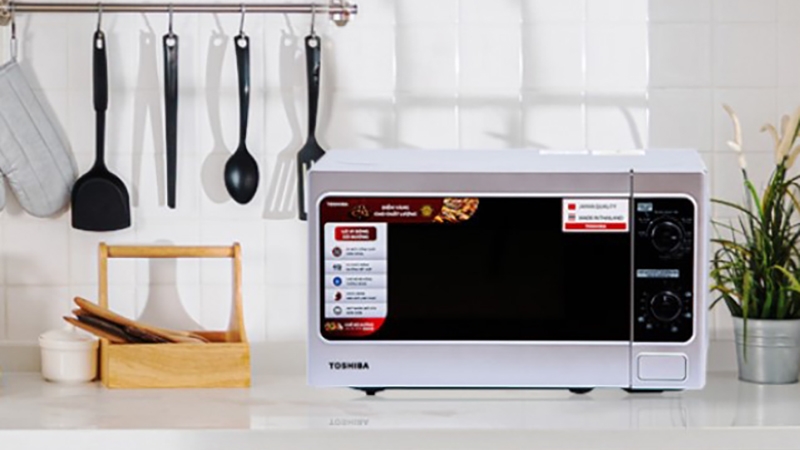 Lò vi sóng Toshiba là thương hiệu của Nhật Bản