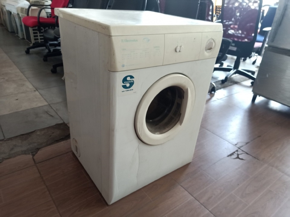 Máy sấy quần áo cũ có giá thành rẻ và mẫu mã khá đa dạng