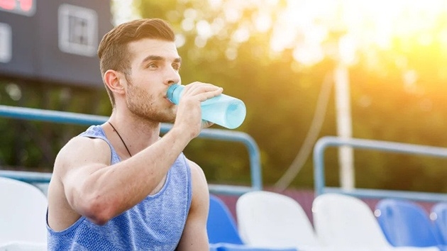 Nước điện giải là gì? Cách pha nước điện giải tại nhà cho bạn
