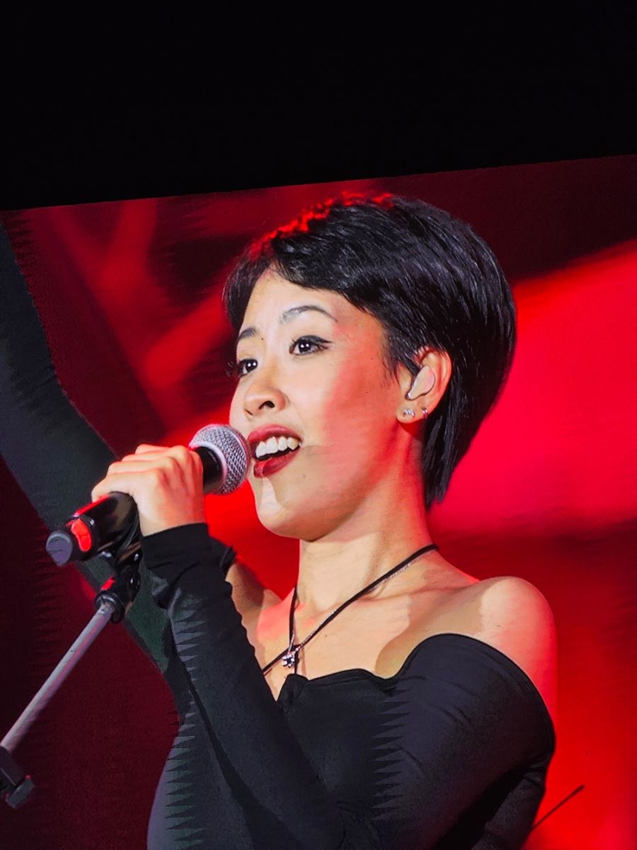 Thử lần đầu đi đu thần tượng bằng Galaxy S23 Ultra và cái kết