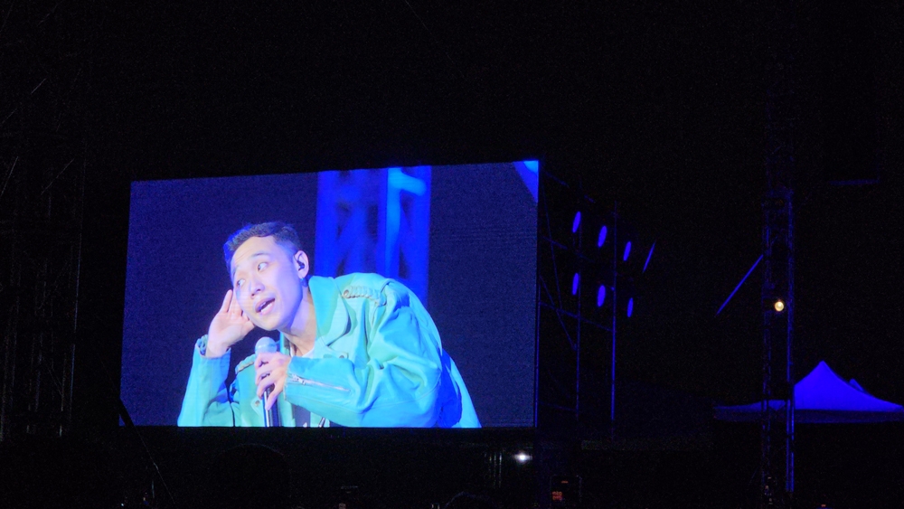 Thử lần đầu đi đu thần tượng bằng Galaxy S23 Ultra và cái kết