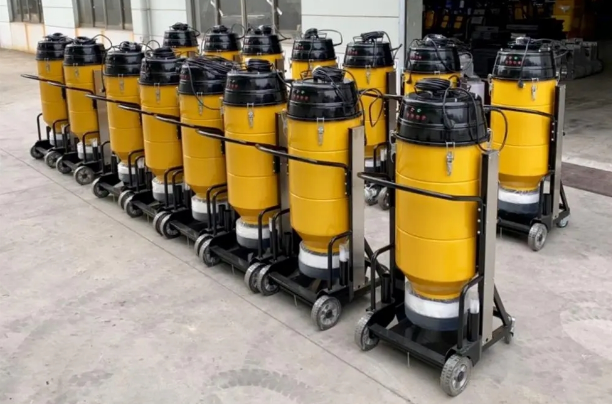 Máy hút bụi công nghiệp - Ảnh 06
