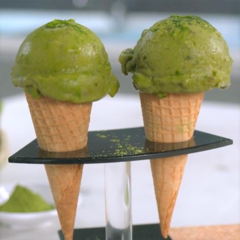 làm kem bằng máy ép chậm