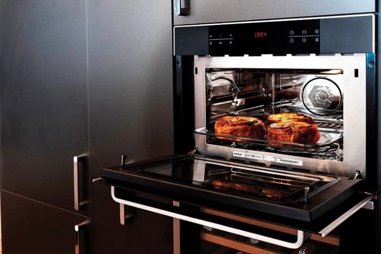 Lò vi sóng hãng nào tốt: Toshiba