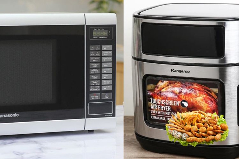 Nên mua lò vi sóng hay nồi chiên không dầu
