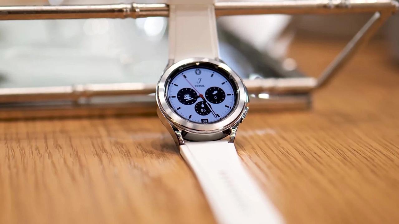 Samsung sẽ cải tiến thiết kế Galaxy Watch6 Classic với viền bezel xoay mỏng hơn