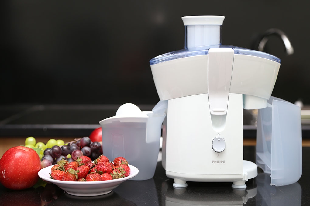 Chiếc máy ép trái cây Philips HR1823 đáp ứng nhiều tiêu chí người dùng cần
