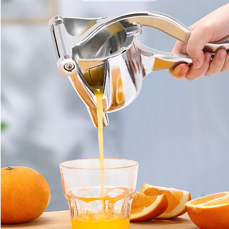 Máy ép hoa quả bằng tay có tốt không? Có nên mua?