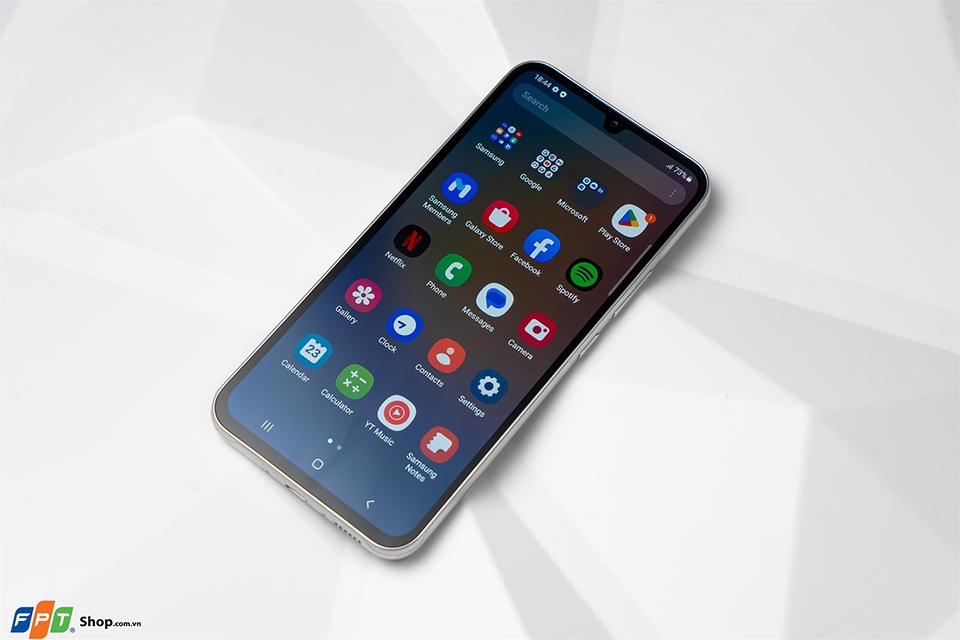 Ở nhà một mình vẫn “chill” hết mình cùng Samsung Galaxy A34 5G 3