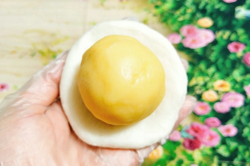 Cách làm bánh trung thu bằng nồi chiên không dầu (Ảnh 6)