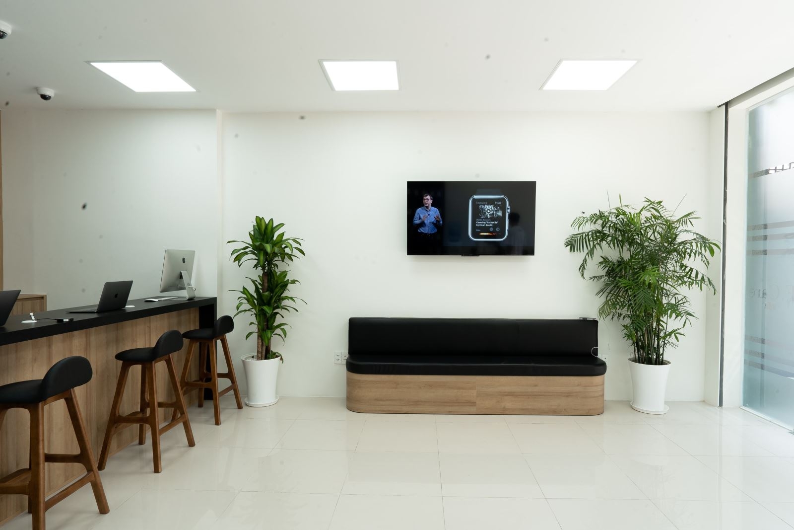 Trải nghiệm F.Care, trung tâm bảo hành Ủy quyền của Apple