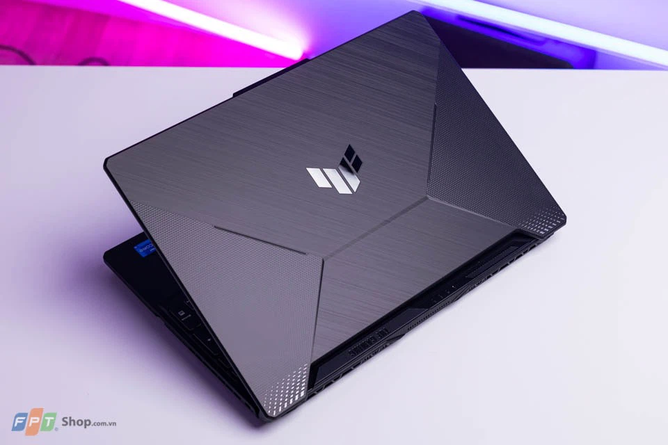 Asus TUF Gaming FX506HC-HN144W