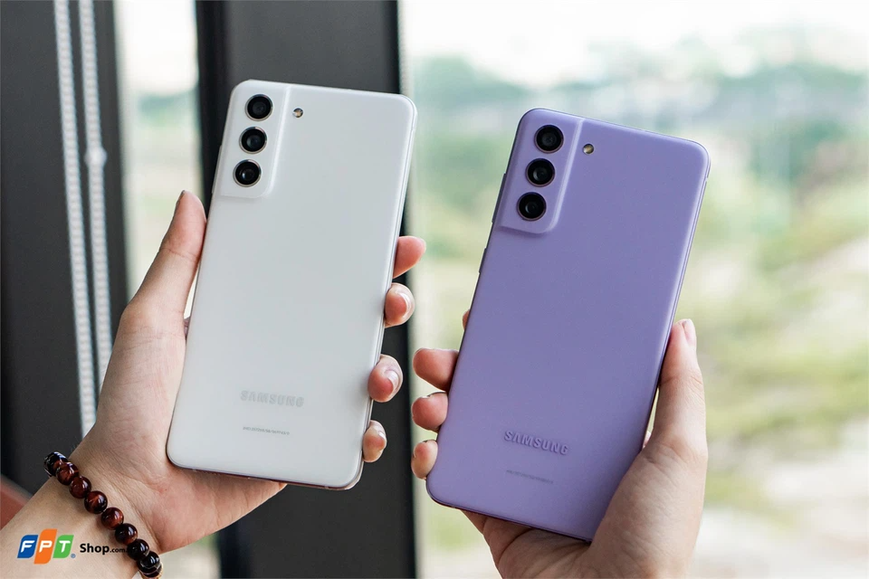 Samsung Galaxy S21 FE sở hữu vẻ ngoài hiện đại