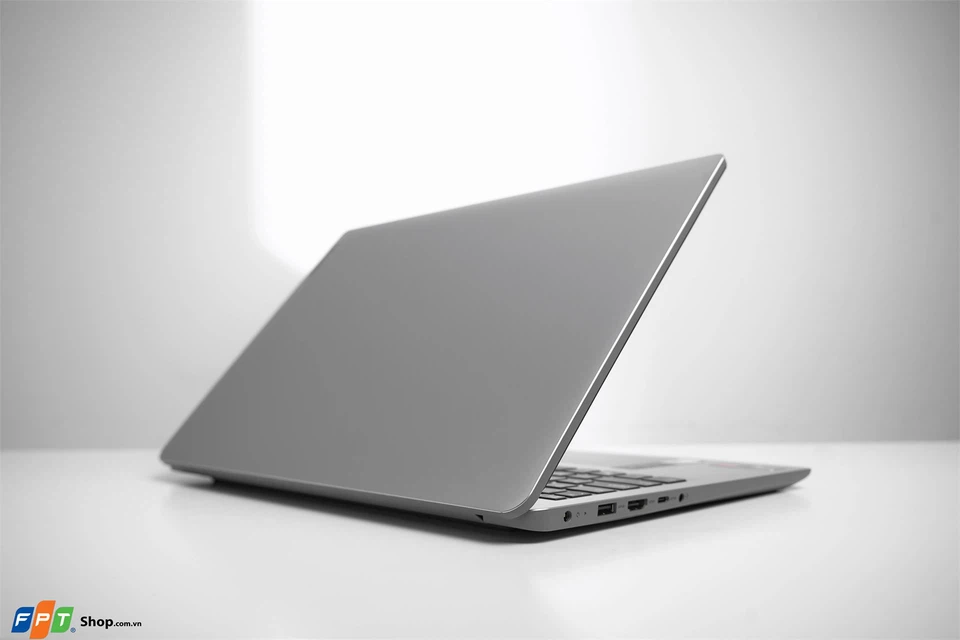 Lenovo IdeaPad 1 15AMN7