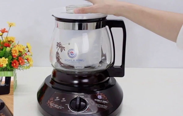 Sắc thuốc bắc bằng nồi hoặc ấm inox