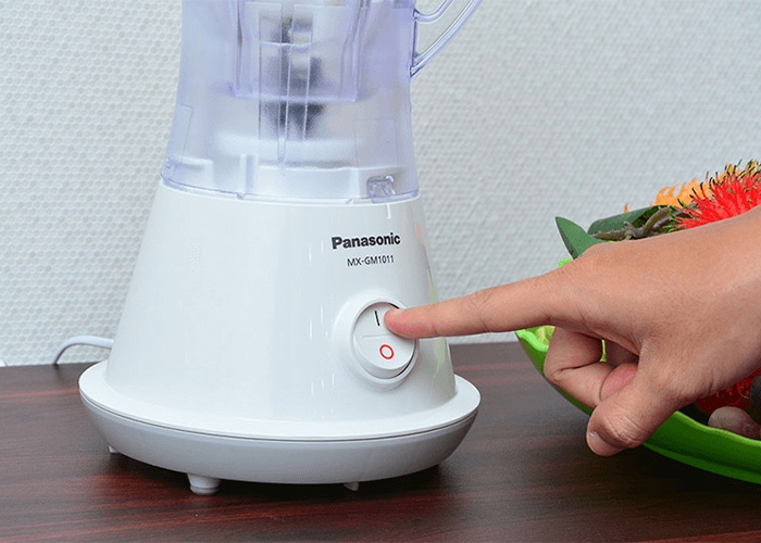 Máy xay sinh tố đang xay bị đứng, nhanh chóng áp dụng 4 bước sau!