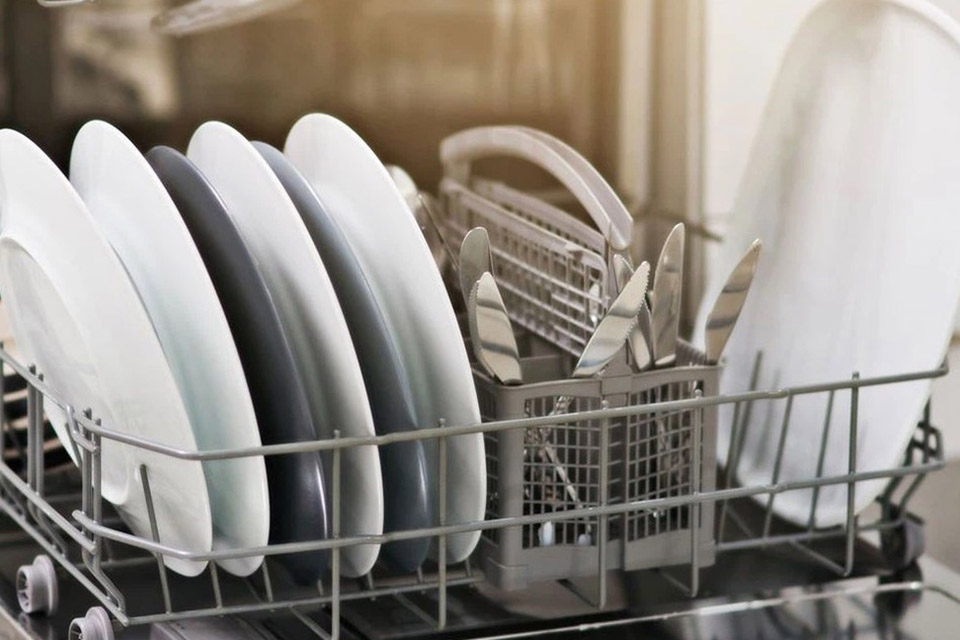 Vệ sinh máy rửa bát bước 3