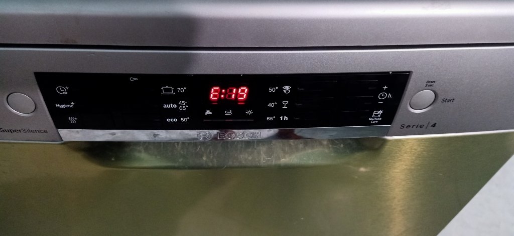 máy rửa bát báo lỗi E19