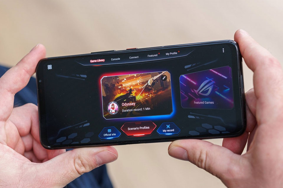 Đánh giá Asus ROG Phone 7 - Ảnh 02