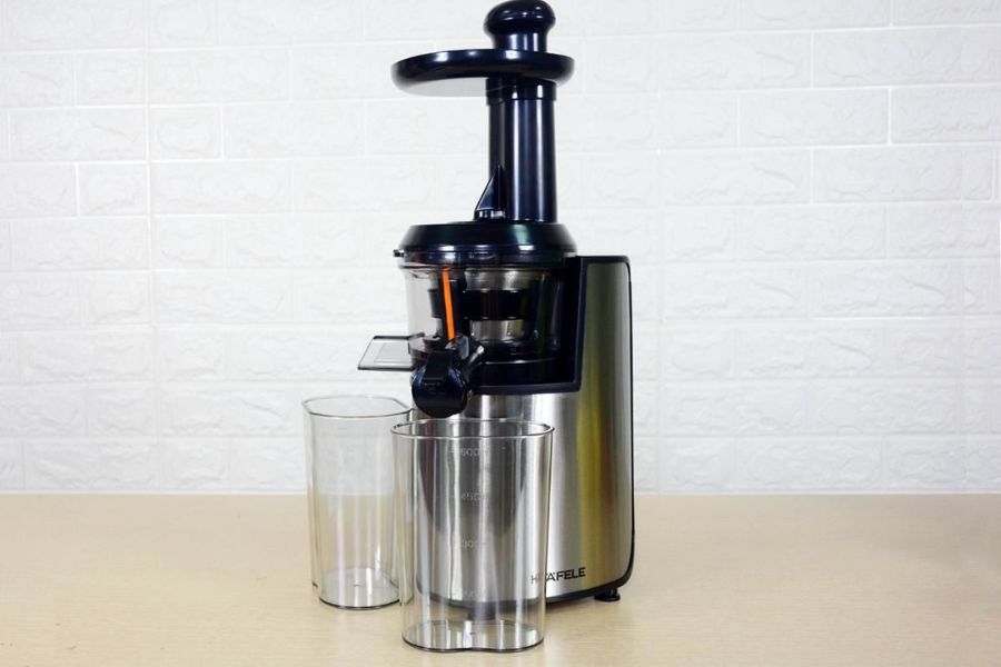 Máy ép trái cây Hafele GS-133N và 2 cốc chứa nước ép dung tích lớn
