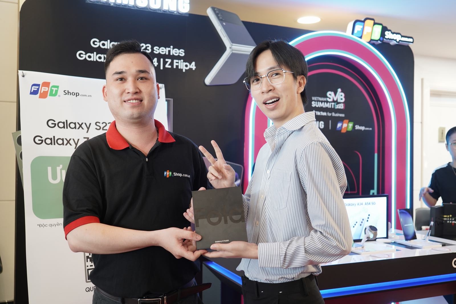 FPT Shop Samsung sự kiện TikTok for Business SMB Vietnam Summit