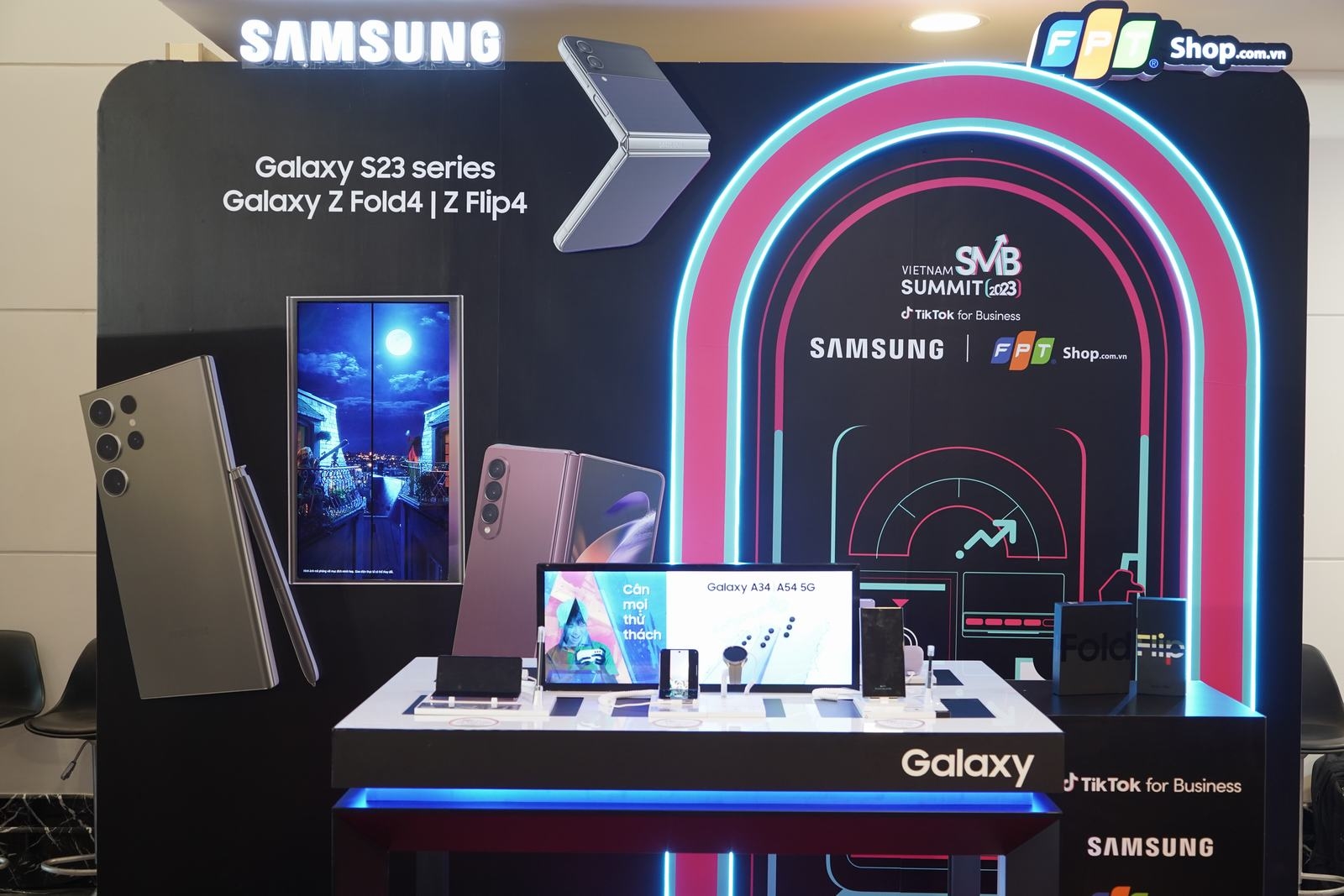 FPT Shop Samsung sự kiện TikTok for Business SMB Vietnam Summit