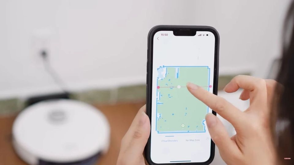 Điều khiển robot hút bụi từ xa
