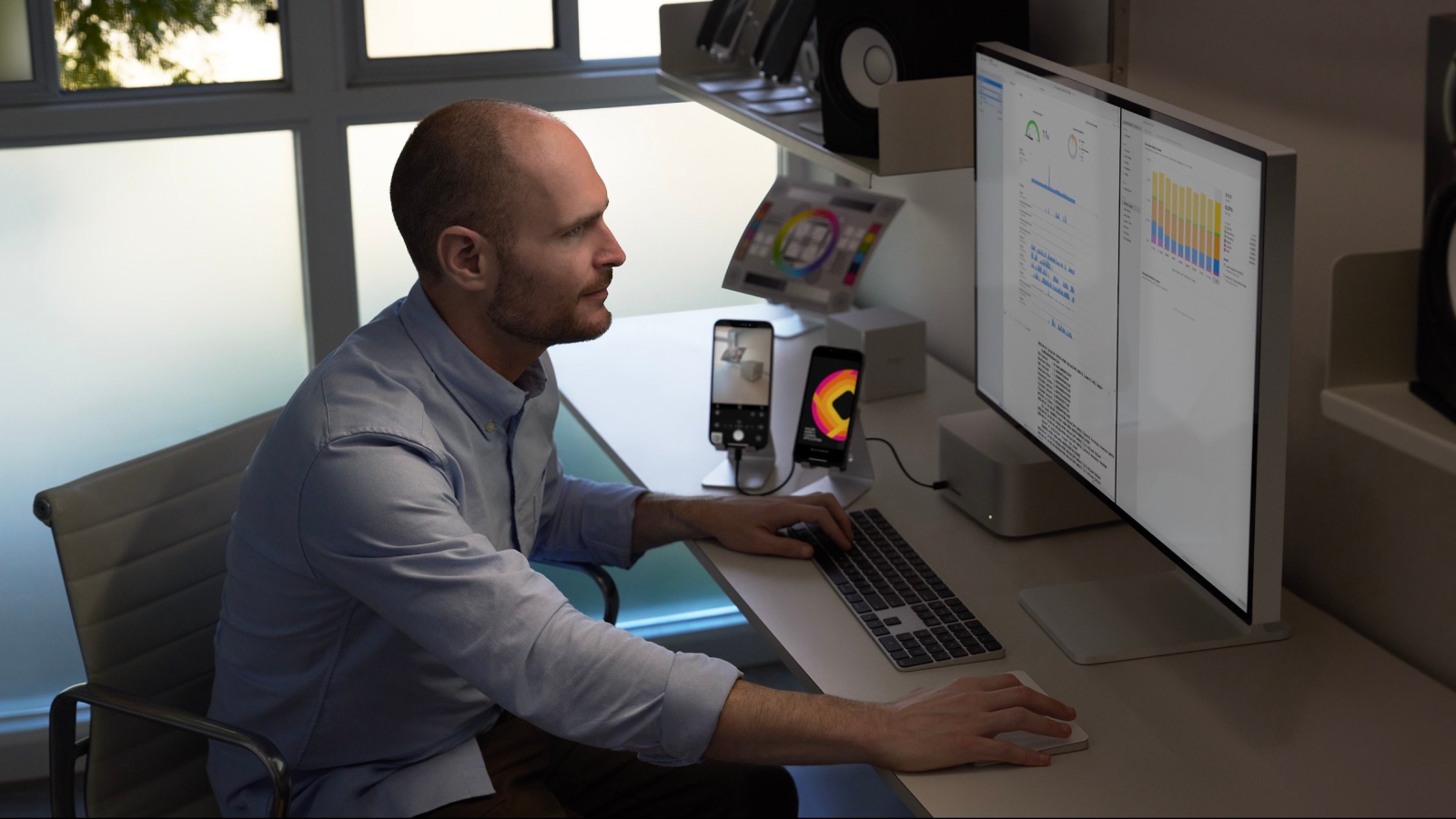 Apple trình làng Mac Studio M2 Max và M2 Ultra, giá từ 1.999 USD