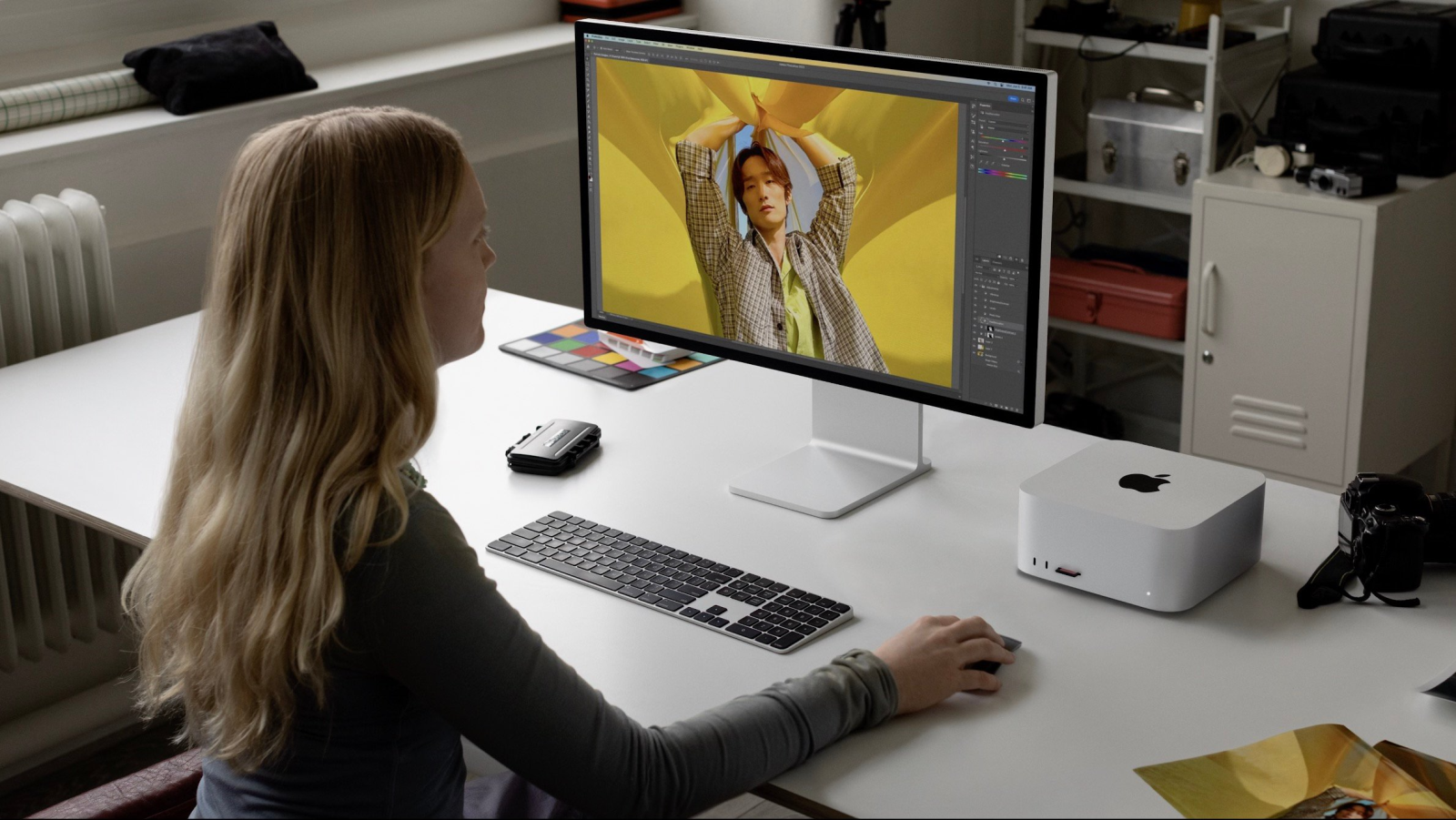 Apple trình làng Mac Studio M2 Max và M2 Ultra, giá từ 1.999 USD