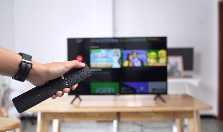 trên tay tivi Xiaomi Mi A2 32 inch