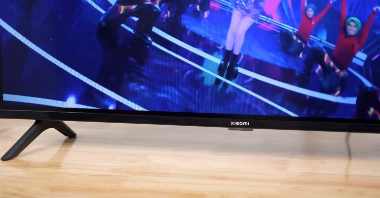 trên tay Xiaomi Mi TV A2 32 inch