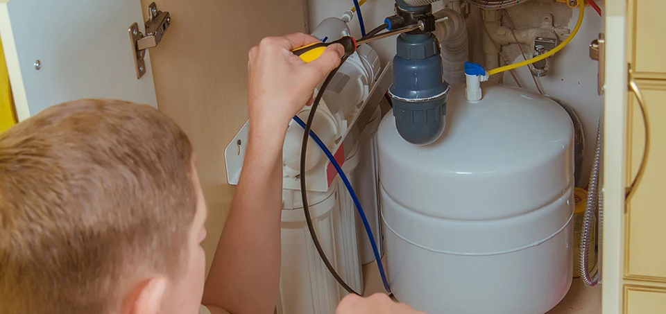 Máy lọc nước vẫn chạy nhưng không có nước - Ảnh 06