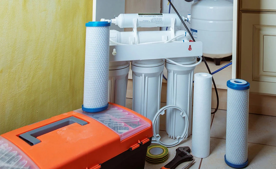 Máy lọc nước vẫn chạy nhưng không có nước - Ảnh 08