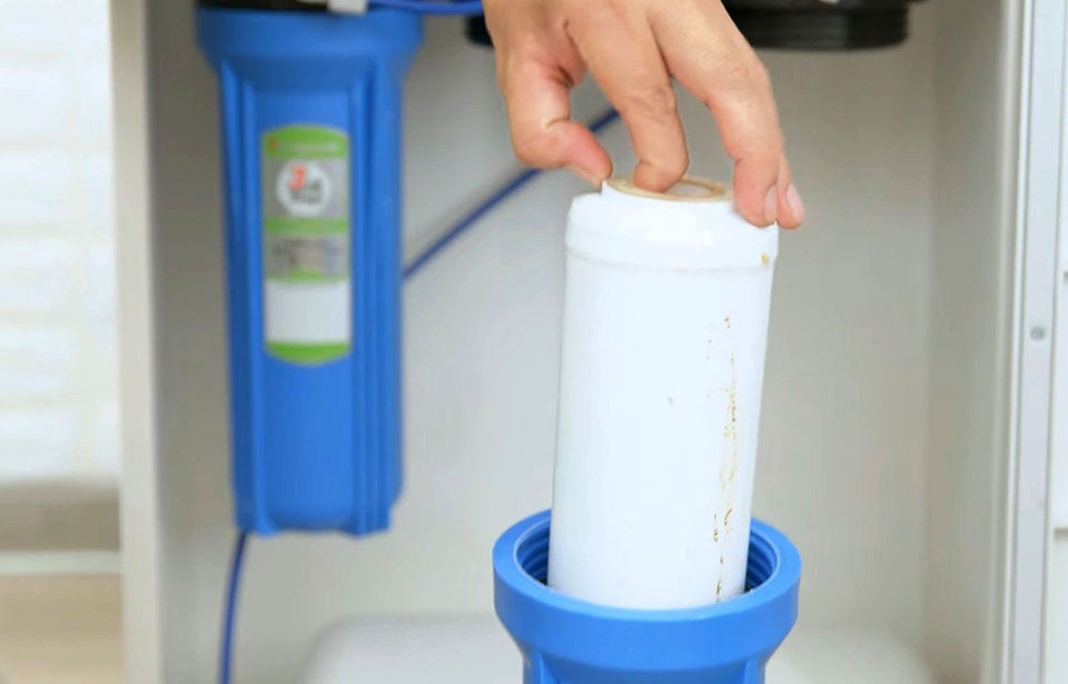 Tự thay lõi lọc nước số 1, 2, 3 tại nhà - Ảnh 05