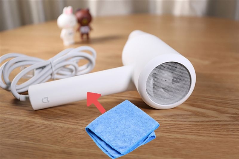 Vệ sinh và bảo quản máy sấy tóc (Ảnh 4)