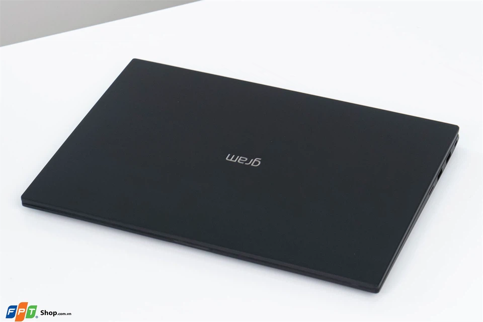 LG Gram 14Z90Q-G.AJ32A5