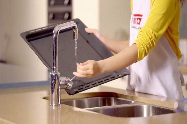 Bếp nướng điện có rửa được không?