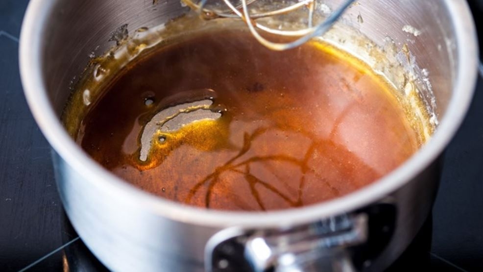 làm caramen bằng lò nướng bước 1