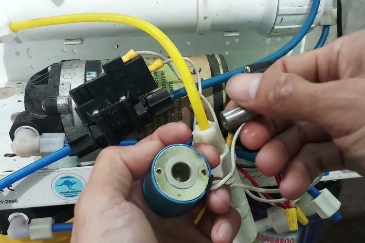 Van áp cao máy lọc nước có tác dụng gì?