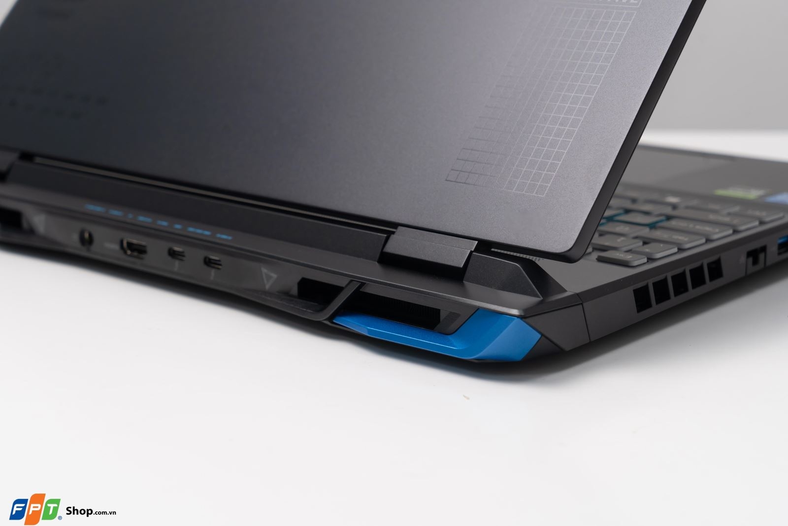 Acer Predator Helios Neo 16