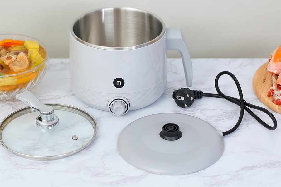 Thiết kế tay cầm cách điện an toàn khi sử dụng