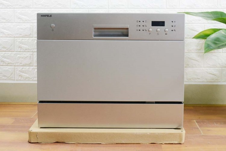 Tiết kiệm năng lượng và nước với máy rửa bát 6 bộ