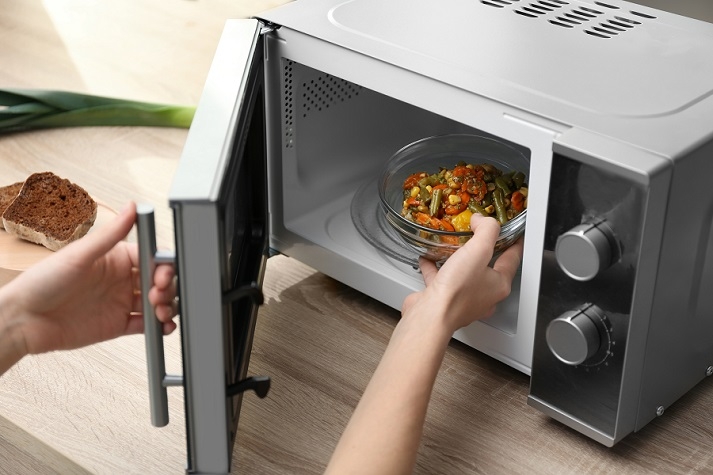 Bát sứ có cho vào lò nướng được không?