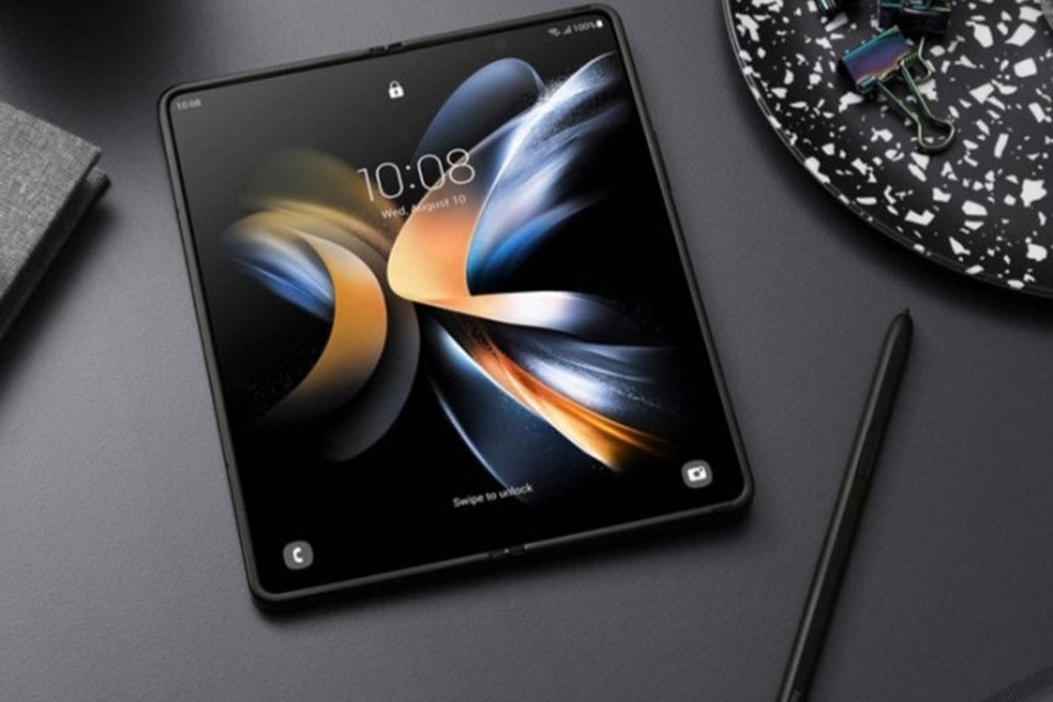 So sánh Galaxy Z Fold5 và iPhone 14 Pro Max (ảnh 3)