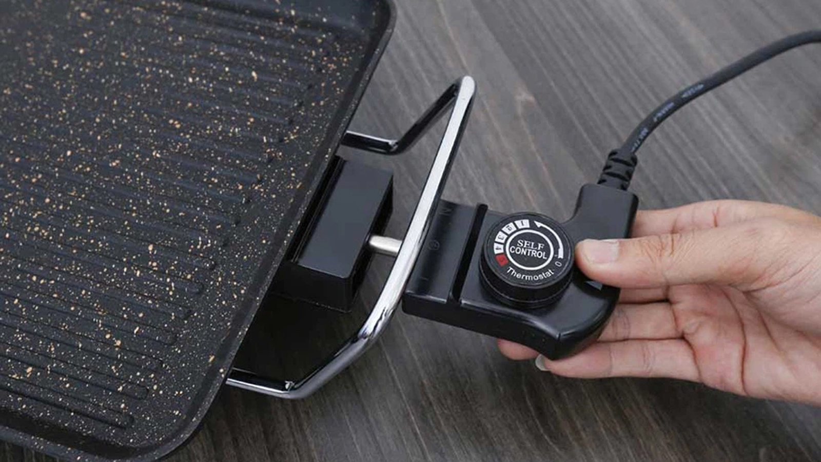 Nguyên nhân và cách khắc phục tình trạng bếp nướng điện bị ngắt