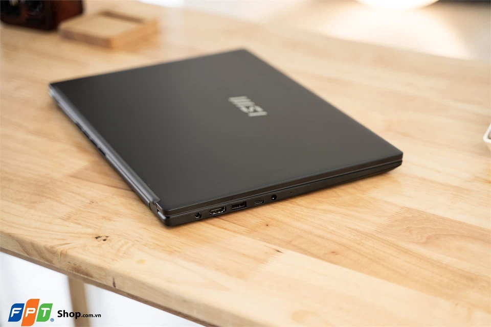 MSI Modern 15 B7M-098VN