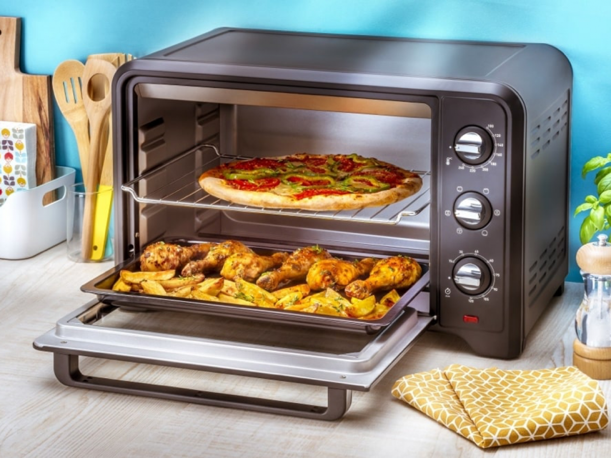 Chọn lò nướng gia đình có thiết kế dễ thao tác